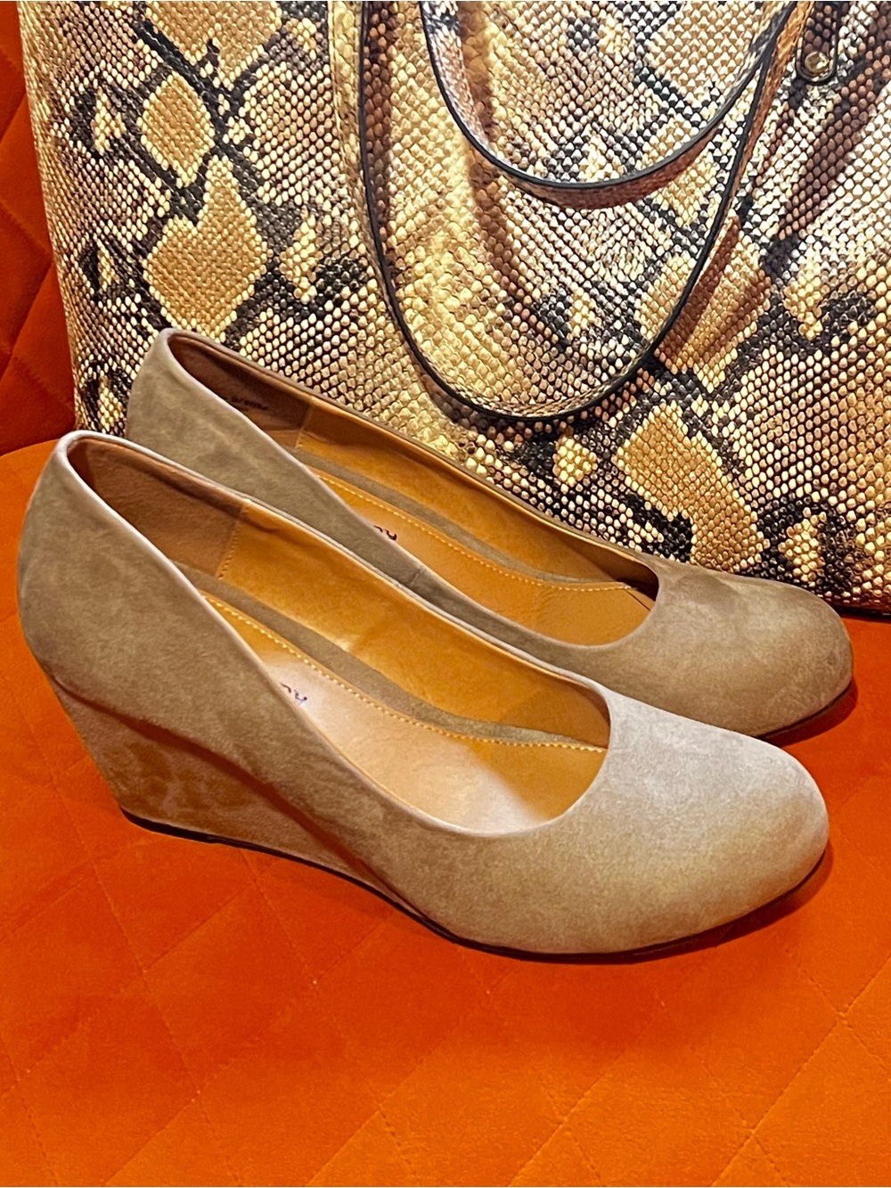 CL by Laundry Neutral Taupe Suede Wedge Pumps